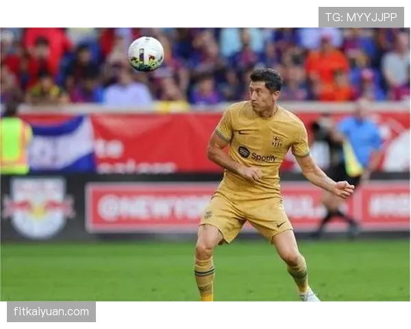 哈维加强中场传球组织提升团队控球率带动本赛季关键战节奏变化