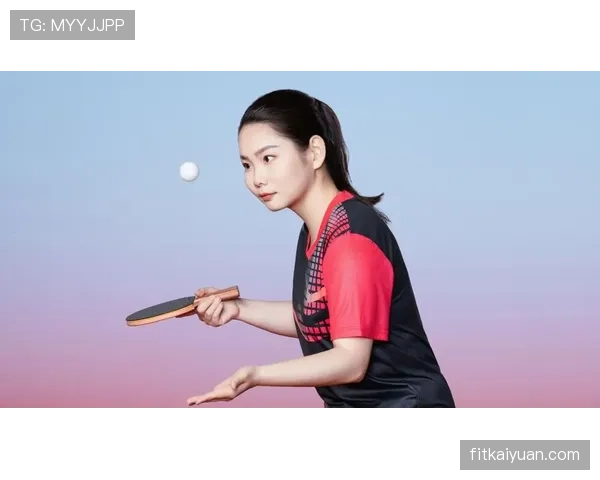 何卓佳穿西装的样子，怎么比她赛场上还要狠啊？