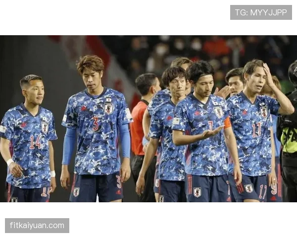 日本队近期热身赛战术调整,推动东亚杯备战进程。 日本队近期热身赛战术调整,推动东亚杯备战进程。